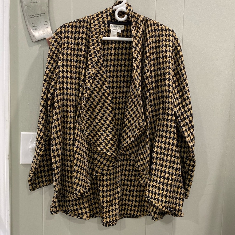 Women’s Coldwater Creek houndstooth cardigan.